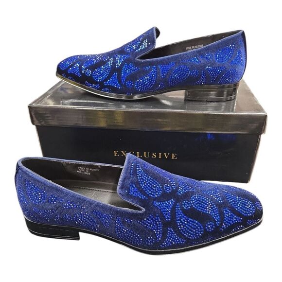 AFTER MIDNIGHT VINTNER VELVET COLLECTION:WINE CRYSTAL-STUDDED SMOKER SHOES. - Picture 3 of 7